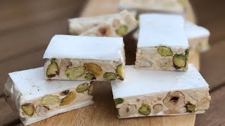 TORRONE MORBIDO BIANCO perfetto per le feste natalizie Si scioglie in bocca ricetta FACILE [upl. by Buchalter]