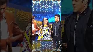 Chandi ke daal salmankhan shahrukhan ranimukherjee bigboss [upl. by Lrak98]