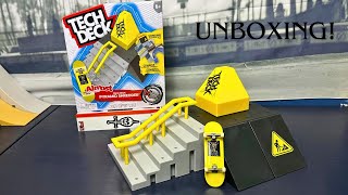 Tech Deck Pyramid Shreddrer Unboxing Tech Deck Skatepark [upl. by Tench]