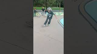 Seregno skatepark skateboarding [upl. by Romney256]