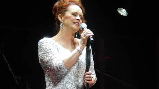 Sheena Easton  For Your Eyes Only Live  Manila July 26 2019 [upl. by Sharlene]