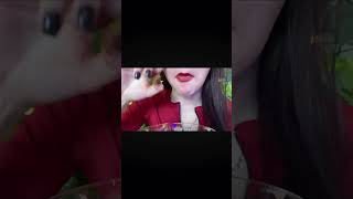 White chocolate with cream🥰🍫 mukbang crunchy eatingasmr [upl. by Hploda]