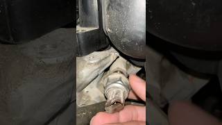 How to Removel fuel pressure sensor mechanic [upl. by Askari]