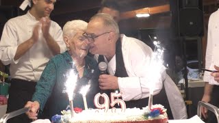 95 anni di Norina La festa nellIsola Felice [upl. by Asilat477]