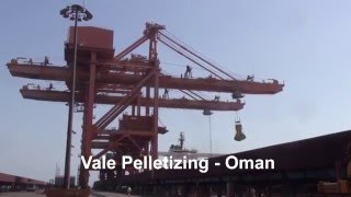 Nemag Scissors grab and ZPMC unloader at Vale Oman [upl. by Tamma]