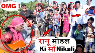 Beggar Singing🎸 English Songs🎶 Prank  Prank Gone Emotional😢  Pranks In India  The Japes Uncut [upl. by Nathanoj]