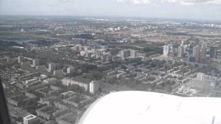 Landing op Schiphol over de Buitenveldertbaan op 14 juni 2011 [upl. by James]