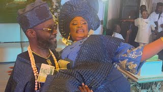 OMO BORTY AND HER HUSBAND OMOGBOLABO SHARE LOVE AT THEIR WEDDING CEREMONY [upl. by Atteselrahc]