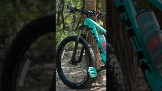 The beauty 2023 Trek Roscoe 7 in Miami Green trek trekmtb roscoe7 Solid beginner mountain bike [upl. by Tammara137]