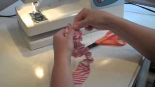 How to make a paper ruffle [upl. by Lenra704]