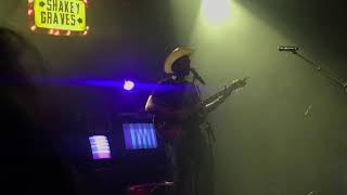 Shakey Graves  “Roll the Bones” into “Late July” 05222018  The Vic Theatre in Chicago Illinois [upl. by Ezra]