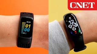 Fitbit Charge 5 vs Mi Band 7 Best Fitness Tracker [upl. by Hendricks]