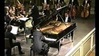 Finale of Poulencs TwoPiano Concerto played by Nettle amp Markham on their Pleyel Double Piano [upl. by Merilyn]