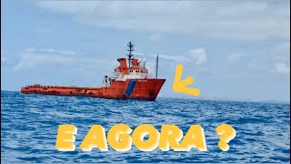 ARTE DA PESCA  O NAVIO QUASE PEGA ELES  PESCA DE CAVALA SERRA  GUARAJUBA PERIGO NO MAR [upl. by Kcire868]