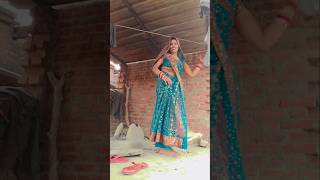 Ham jhulaniya Lebo na bhojpuri dance funny viralvideo [upl. by Sixele735]