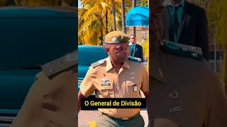 O Grande GENERAL de DIVISÃO  Exército Brasileiro  Comandante da 6° RM shorts militar army eb [upl. by Dnalro387]