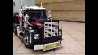 LEGO Kenworth T800W MAMMOET Oversize Load BY Sephirot8082mpg [upl. by Enirehtak]