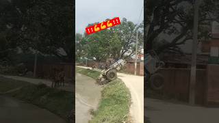 Sowraj tractor 😱 acdent short video [upl. by Millicent]