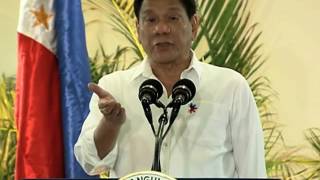 WATCH Dutertes p mo after foreign journalist asks questions [upl. by Notelrahc]