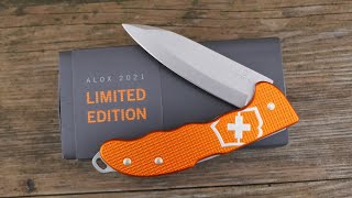 Victorinox Hunter Pro Alox 2021 [upl. by Gonnella]