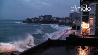 SaintMalo Grande marée big waves 16122016 [upl. by Annitsirhc]