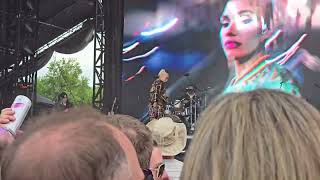 Gwen Stefani live  Its My Life  Minnesota Yacht Club Festival 71924 2024 [upl. by Retla]