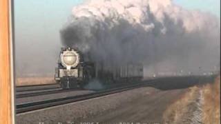 Union Pacific 3985 steaming to the Super Bowl Jan2004  Lexington Neb [upl. by Abeu]