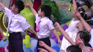 朱小威  20110617 幼稚園畢業典禮  牽你的手 [upl. by Bremser840]