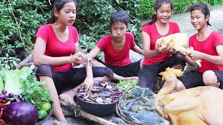 Top Survival Cooking Videos in forest Find Foods Catch Fish for survival foods in forest [upl. by Yelhsa67]