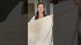 Absorbency Test How to Choose the Perfect Shower Towel [upl. by Akceber]