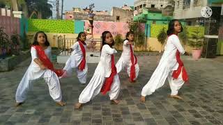 udi udi jaye songgroup dance [upl. by Arquit480]