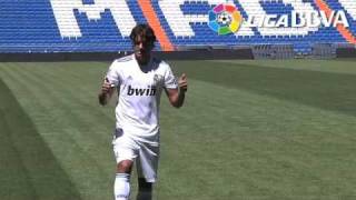 Pedro León quotJugar en el Real Madrid es un sueñoquot [upl. by Nolan]