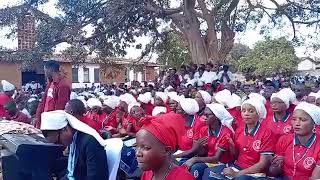 Newapoka Mfumu Yesu Ine NashukaWe are Catholics [upl. by Derward690]