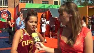 Isabela Moner 100 Things To Do Before High School  the Kids Choice Sports Awards 2015 [upl. by Gunar]