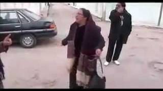 Tunisie sidi bouzid يازين الهاربين مادا تقول لله في هده العجوز [upl. by Galan]