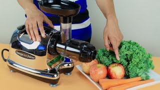 Omega J8006 Juicer Review  Omega J8006 Nutrition Center Review [upl. by Frants747]