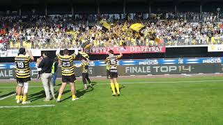 Le Stade Montois communie avec ses supporters après la victoire contre Béziers [upl. by Candless]