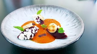 Chefkoch Vincent Kochshow 429 Roasted Tomato Soup  Beetroot  Feta [upl. by Chadwick413]