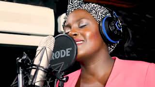 Nsonyiwa Irene Namubiru X Bashman pro stage perfomance [upl. by Nya677]