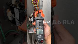 Checking Compressor Amp Draw Using Klein CL700 HVAC tech Kleintools shorts [upl. by Cairns]