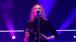 Belinda Carlisle I Get Weak York Barbican 20th February 2023 [upl. by Fanchon]