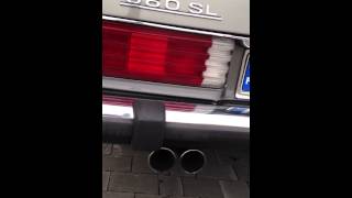 mercedes R107 sound  real low revs [upl. by Notsrik]