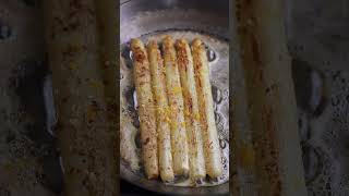 Recette facile  Asperges des Sables des Landes rôties au beurre dagrumes [upl. by Ellatsyrc]