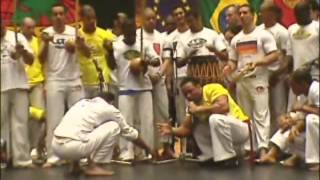 mestre charm e mestre camisa abada capoeira [upl. by Akela147]