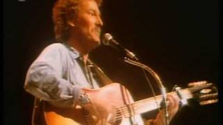 Gordon Lightfoot 1974  Sundown [upl. by Alderson]