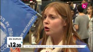 Manifestation à lULB pour un enseignement de qualité [upl. by Lechar]