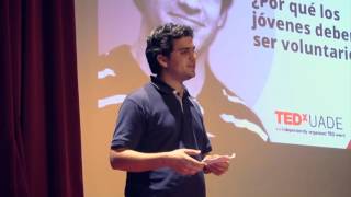 ¿Por qué los jóvenes debemos ser voluntarios  Gustavo Agustín Perez  TEDxUADE [upl. by Johannessen979]