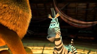 MADAGASCAR 3  Los Fugitivos  clip Yo Soy el Líder [upl. by Ralip]