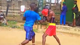 Ayeke entertainment vs kolade cp very interesting spãrring boxeoprofesional boxingworkout combat [upl. by Marjorie]