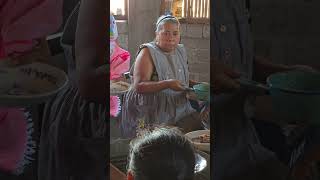 Cocineras Tradicionales cocinerastradicionales Oaxaca comidaoaxaqueña pueblos mole cofradía [upl. by Ause376]